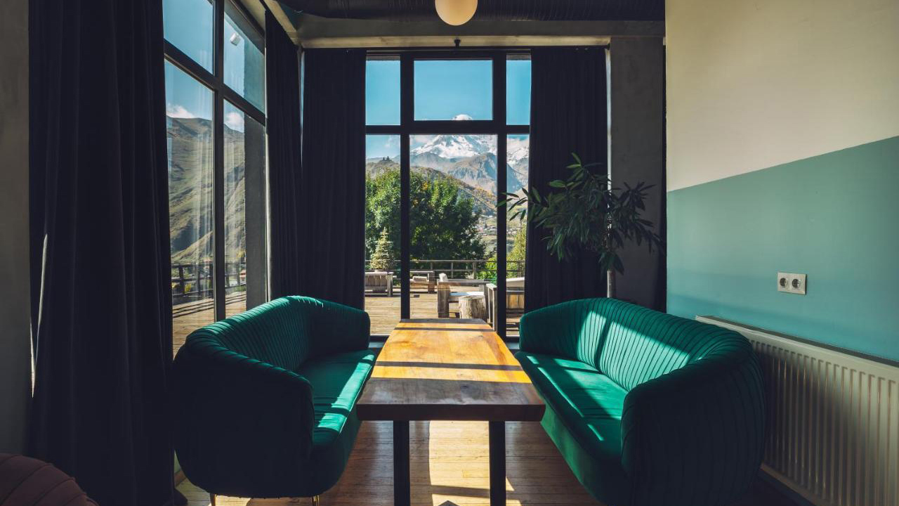 Hotel Intourist Kazbegi 06