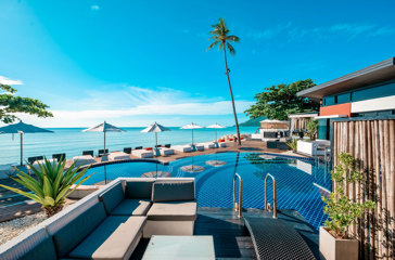 Poolside Villa Terrace