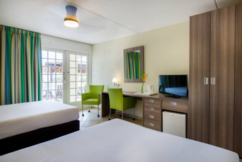 Run of House Bedroom 02 01
