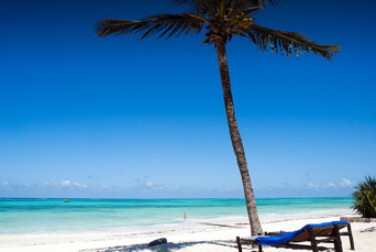 karafuu resort_strand_01