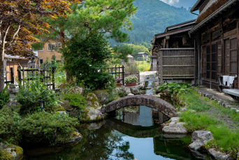 Shirakawago Village 07