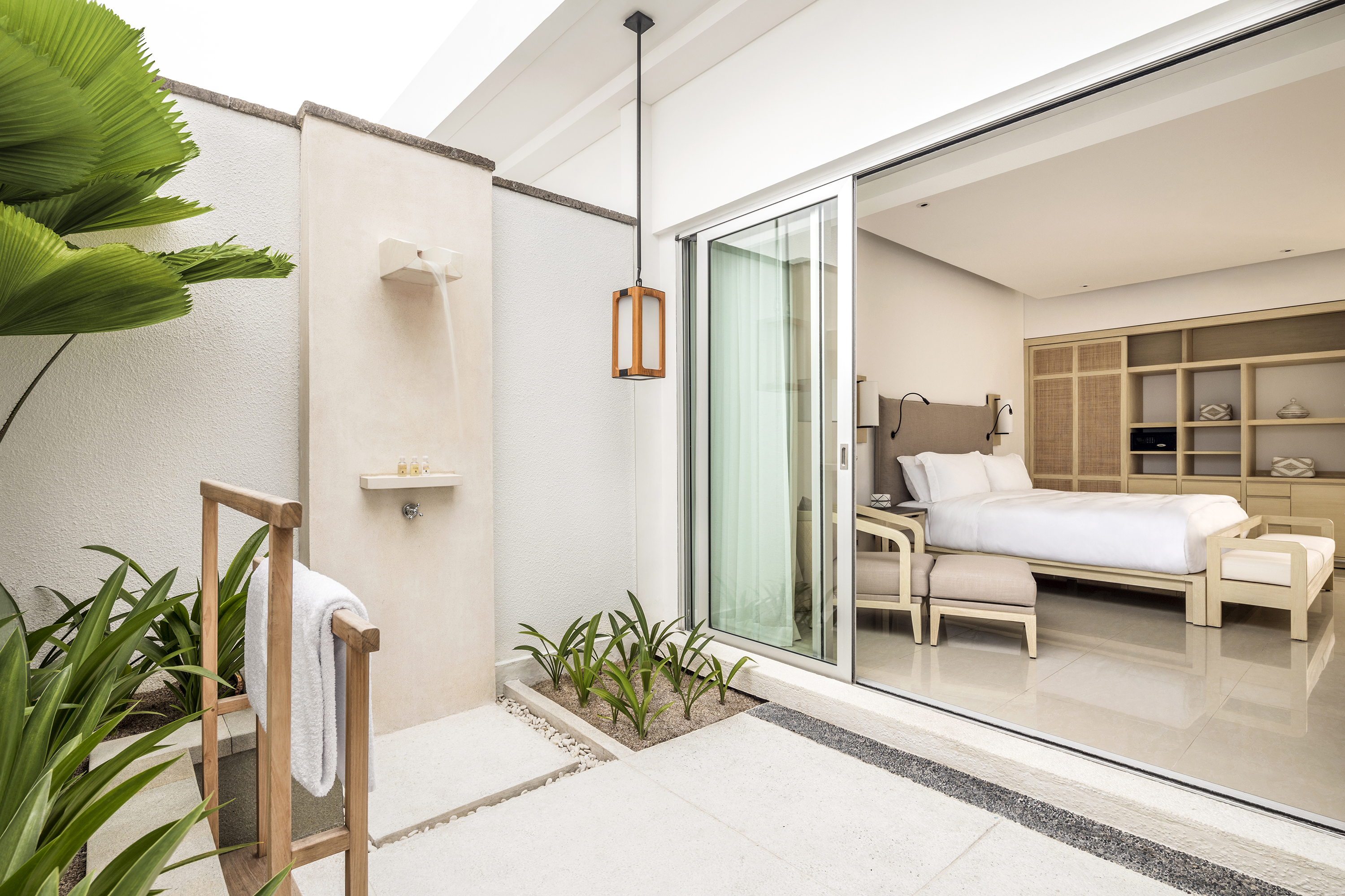 bali - Garden_Patio_Room_ _Patio_with_outdoor_shower