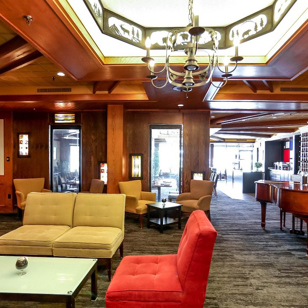 Chateau Jasper Lounge