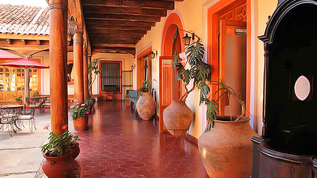 mexico - san cristobal de las casas - posada diego de mazariegos_patio_01