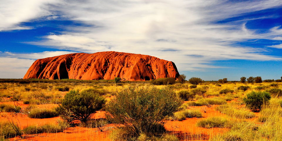 Når du rejser til Australien, er et besøg til Ayers Rock et must!