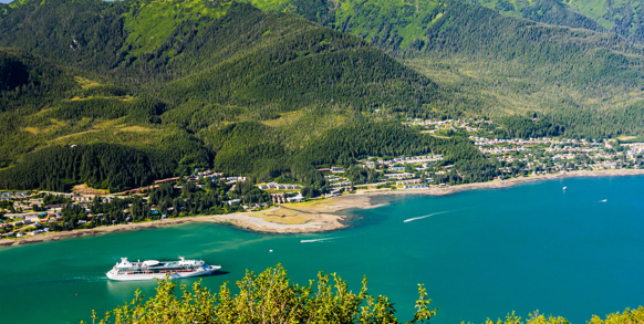 Første stop er i Alaskas hovedstan Juneau