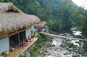 Topas Riverside Lodge Yoga 01