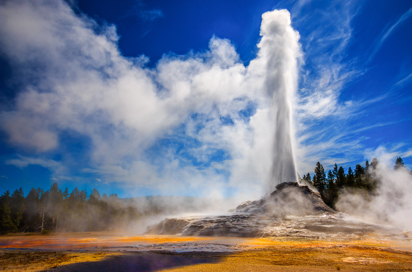 usa - wyoming_yellowstone national park_geyser_07