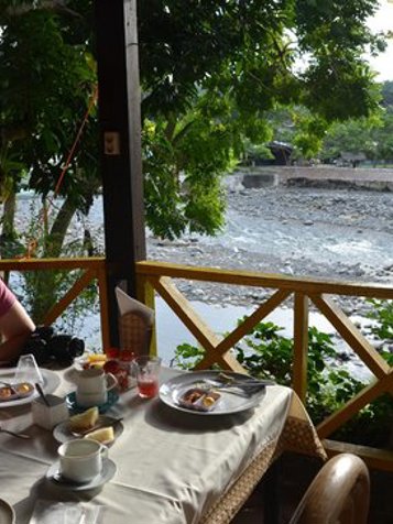 indonesien - bukit lawang cottages_restaurant