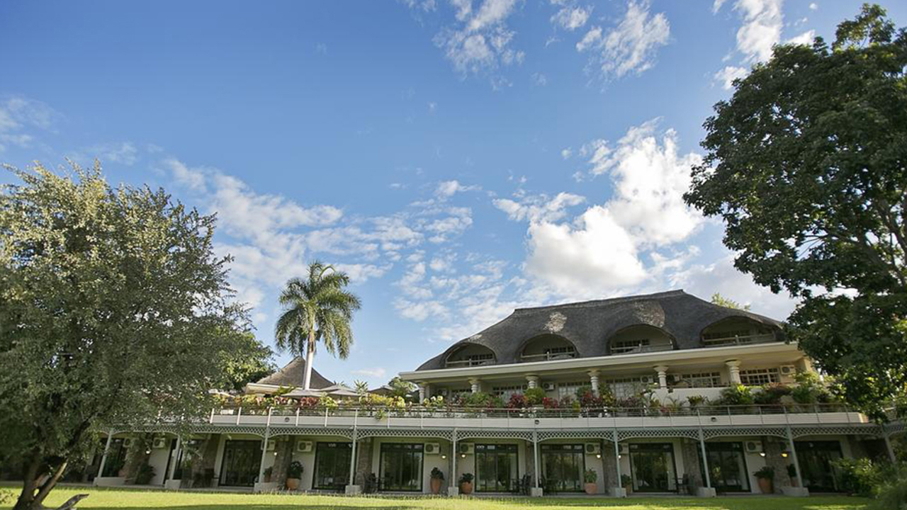 sydafrika - zimbabwe - victoria falls - ilala lodge_01