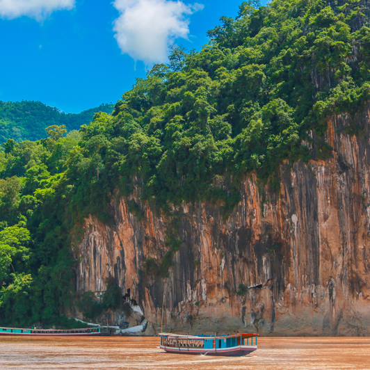 laos - mekong floden_pak ou grotterne_01