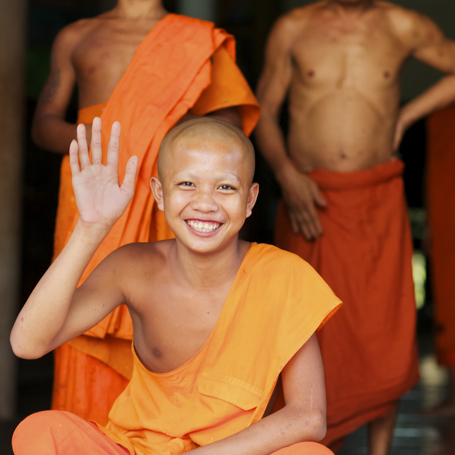 colombia - siem reap_wat chowk_munk_02