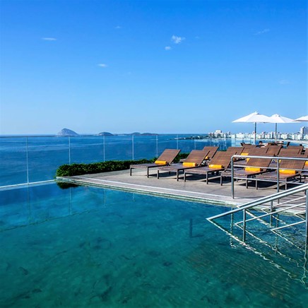 Windsor Leme Hotel Pool