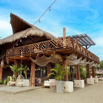 Aura Hotel Baru Bar