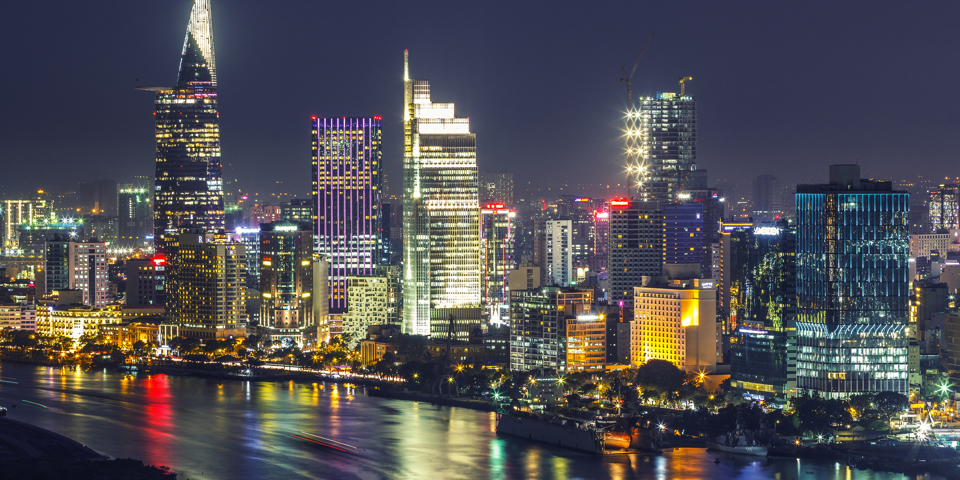 vietnam - ho chi minh city_skyline_02