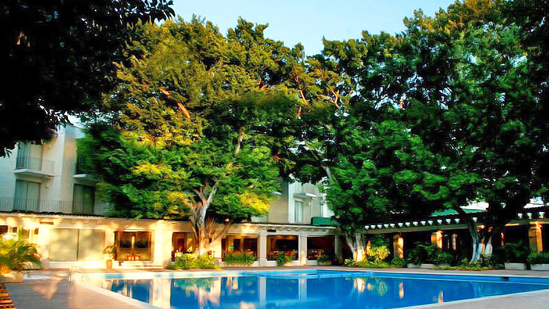 mexico - villahermosa - hotel viva villahermosa_pool_01