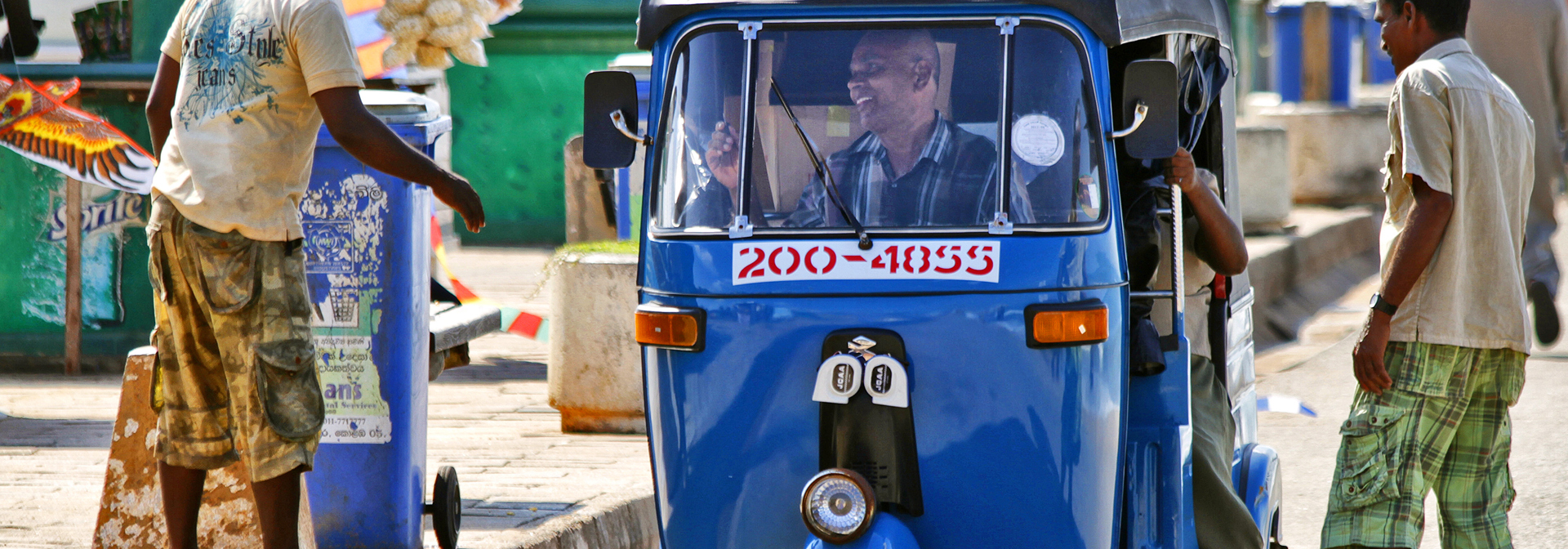 sri lanka - colombo_tuk tuk_02