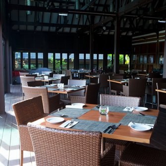 Tunamaya Beach Spa Resort Restaurant