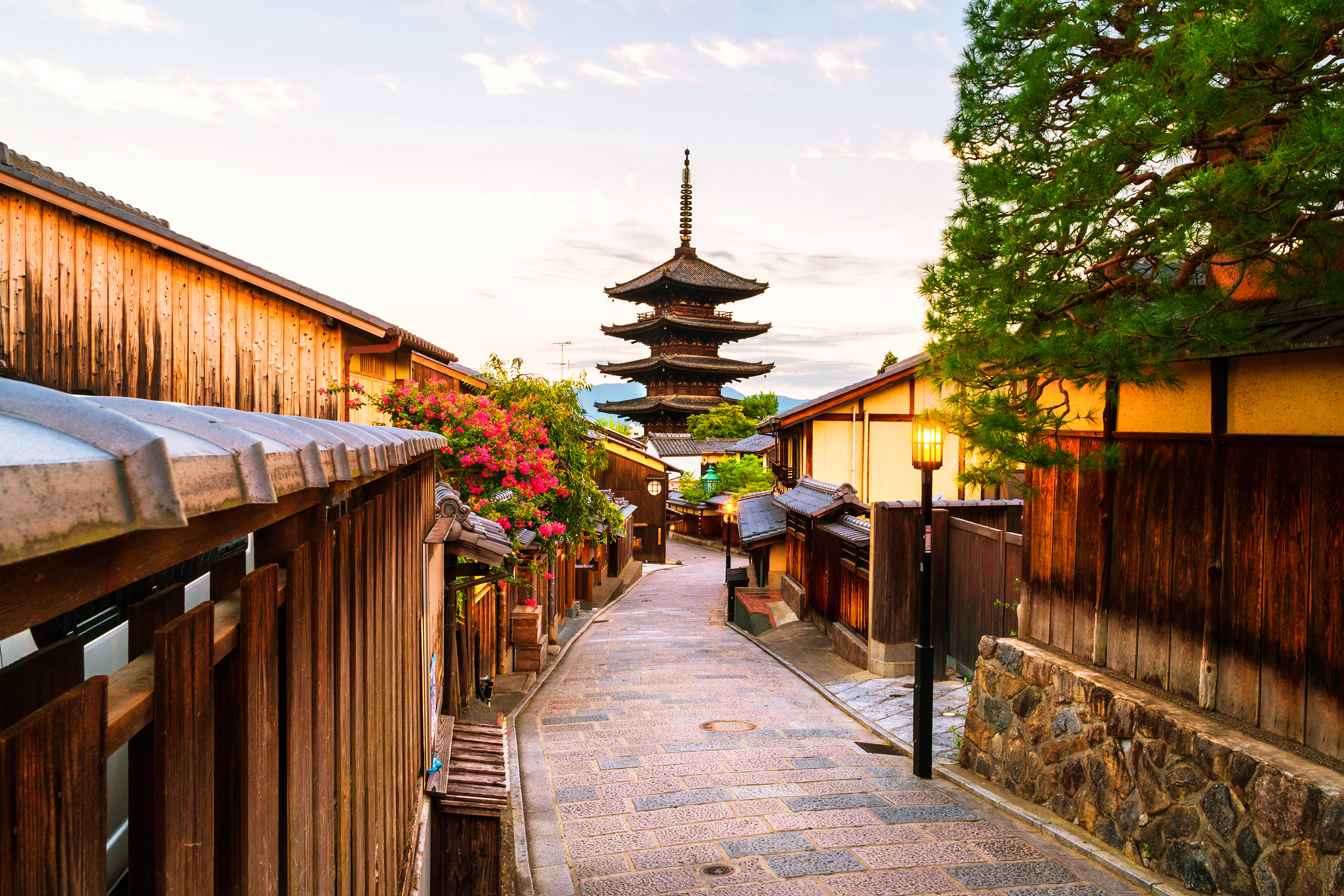 I tager flyet videre til historiske Kyoto.