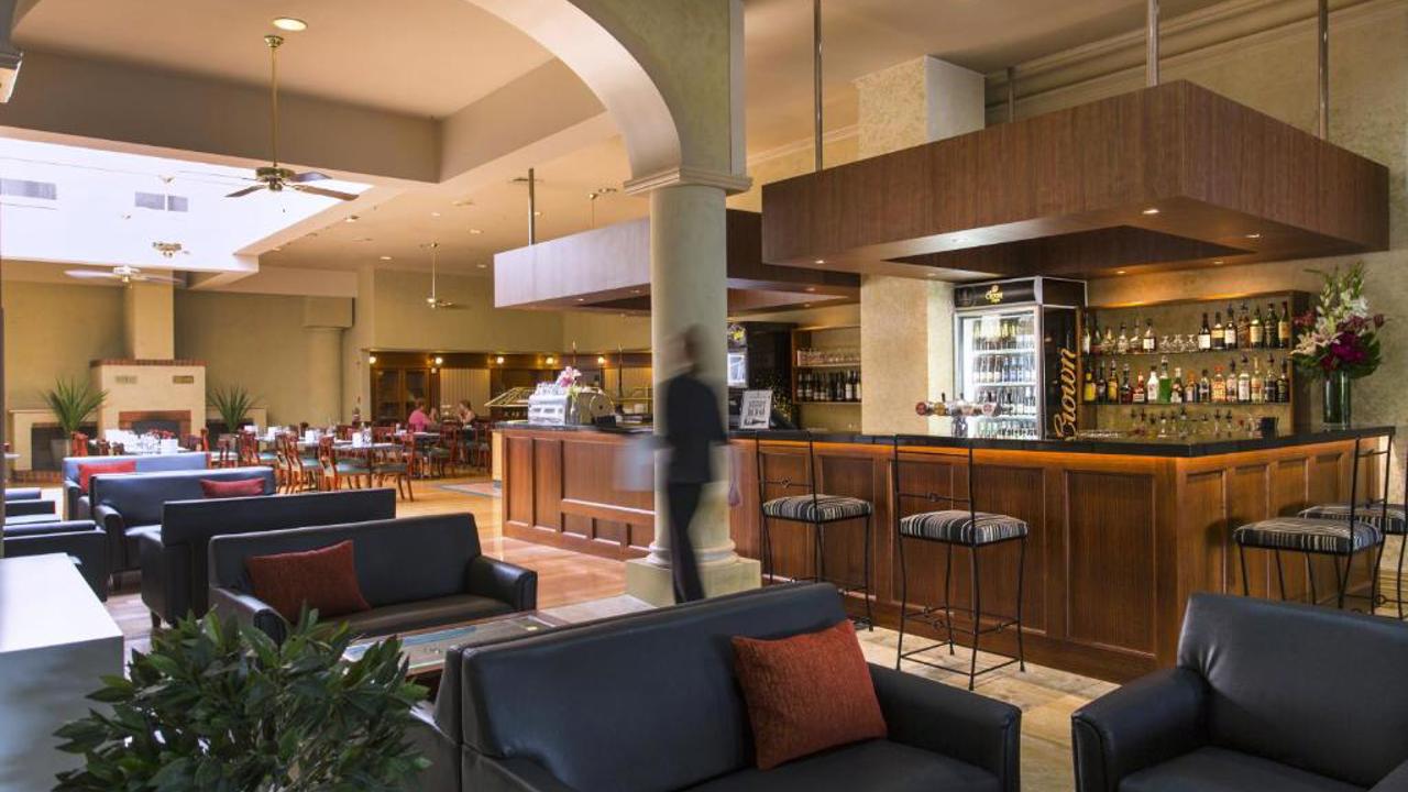 Hotel Grand Chancellor Launceston Bar