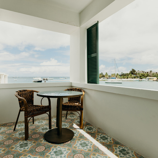 de vestindiske øer - st. croix - king christian_deluxe harborview værelse_balkon_01