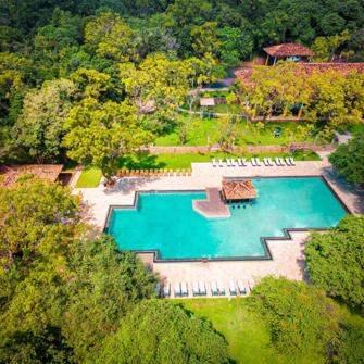 Amaya Lake Dambulla Pool 2
