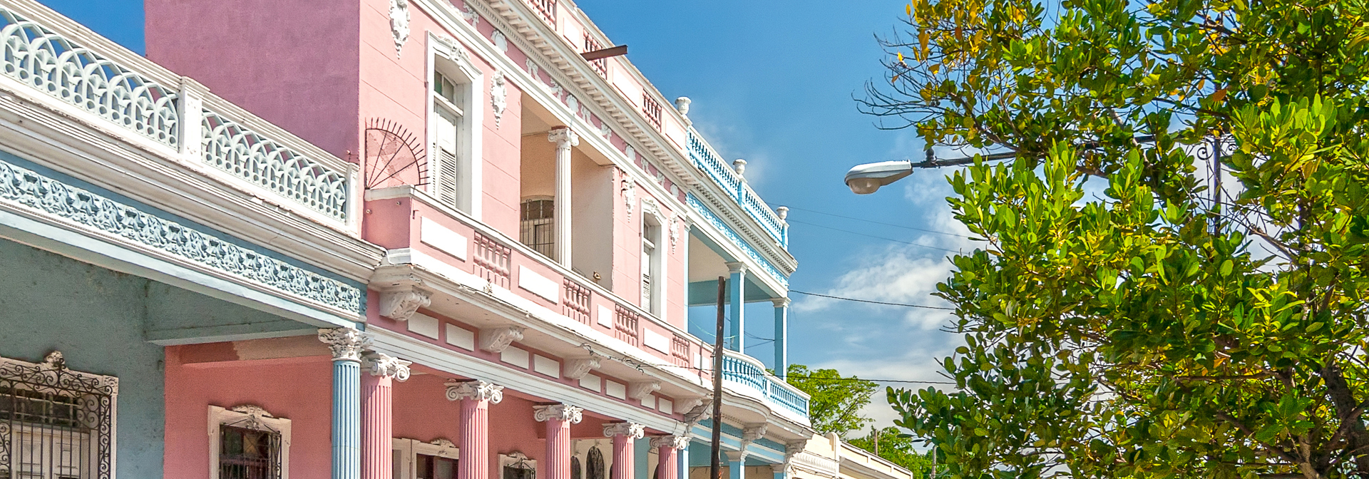 cuba - cienfuegos_husfacade_03