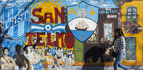 Vi skal opleve San Telmo-bydelen i Argentina.