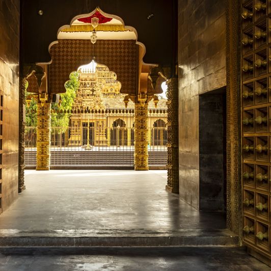 Sri Lanka Jaffna Nallur Hindu Tempel Guld Interiør Vandret