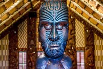 new zealand - maori_statue_01