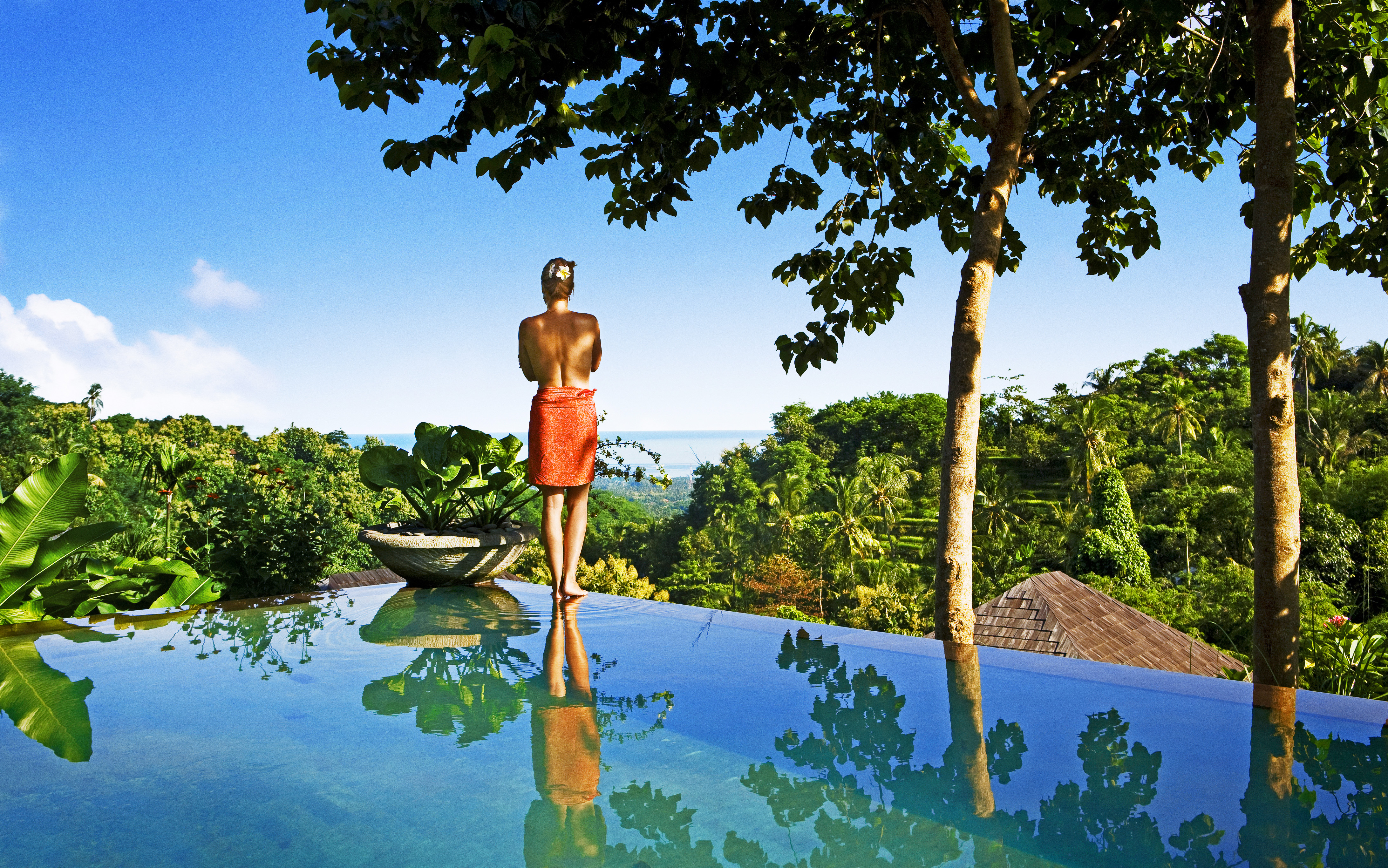bali - lovina - the damai resort_pool smuk udsigt_01
