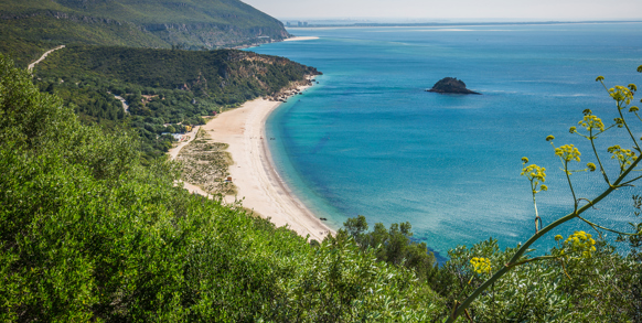 På dag 2 i Lissabon besøger vi naturparken Arrabida med besøg i autentisk landsby.