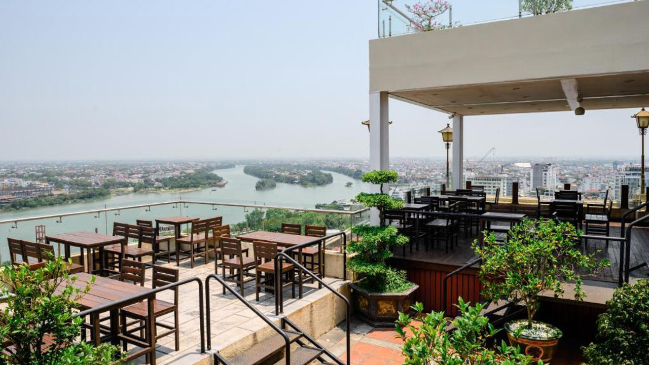Imperial Hotel Hue 06