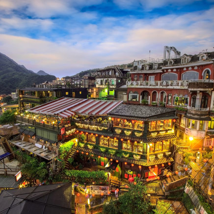 Jiufen By