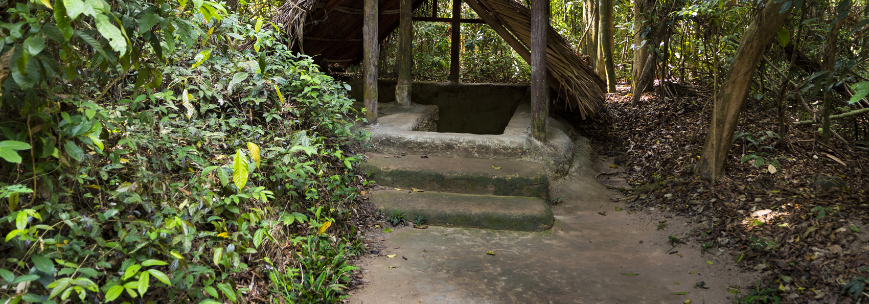 vietnam - cu chi tunnel_indgang_04