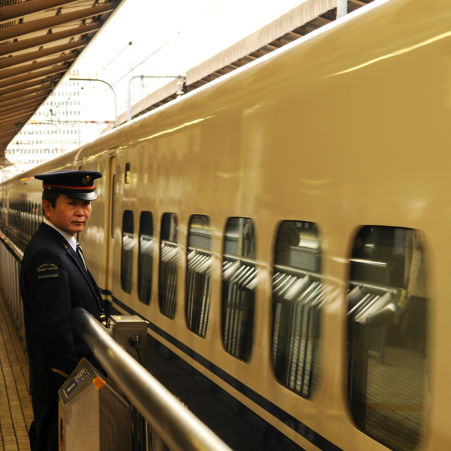 japan - shinkansen_tog_01