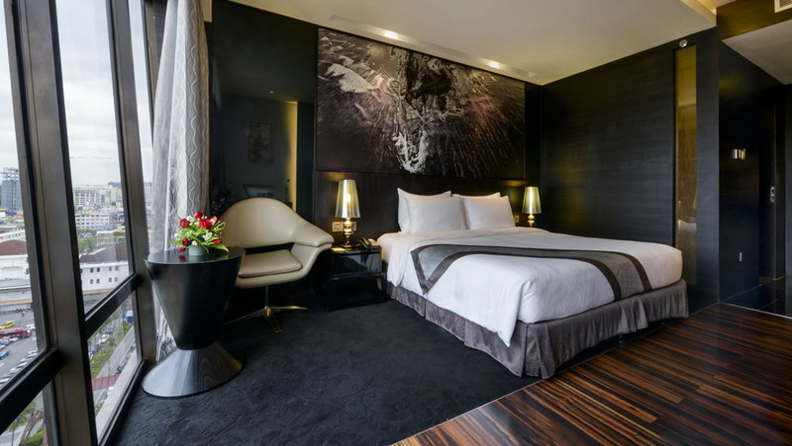 Horizon Hotel Superior King 02