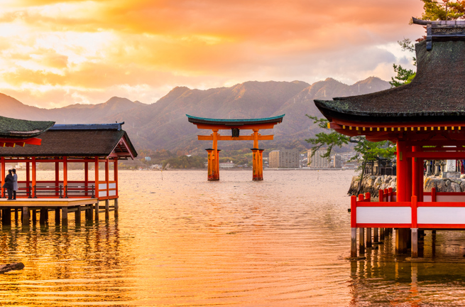 japan - hiroshima_miyajima gate_05