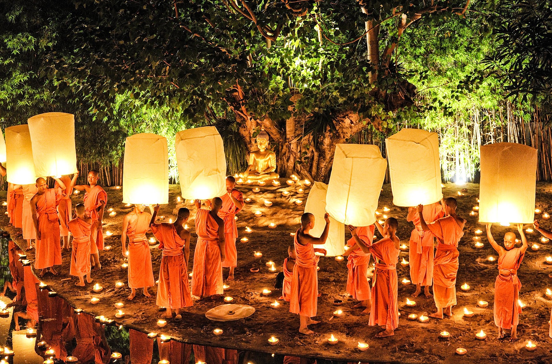thailand - chiang mai_munk_lys_01