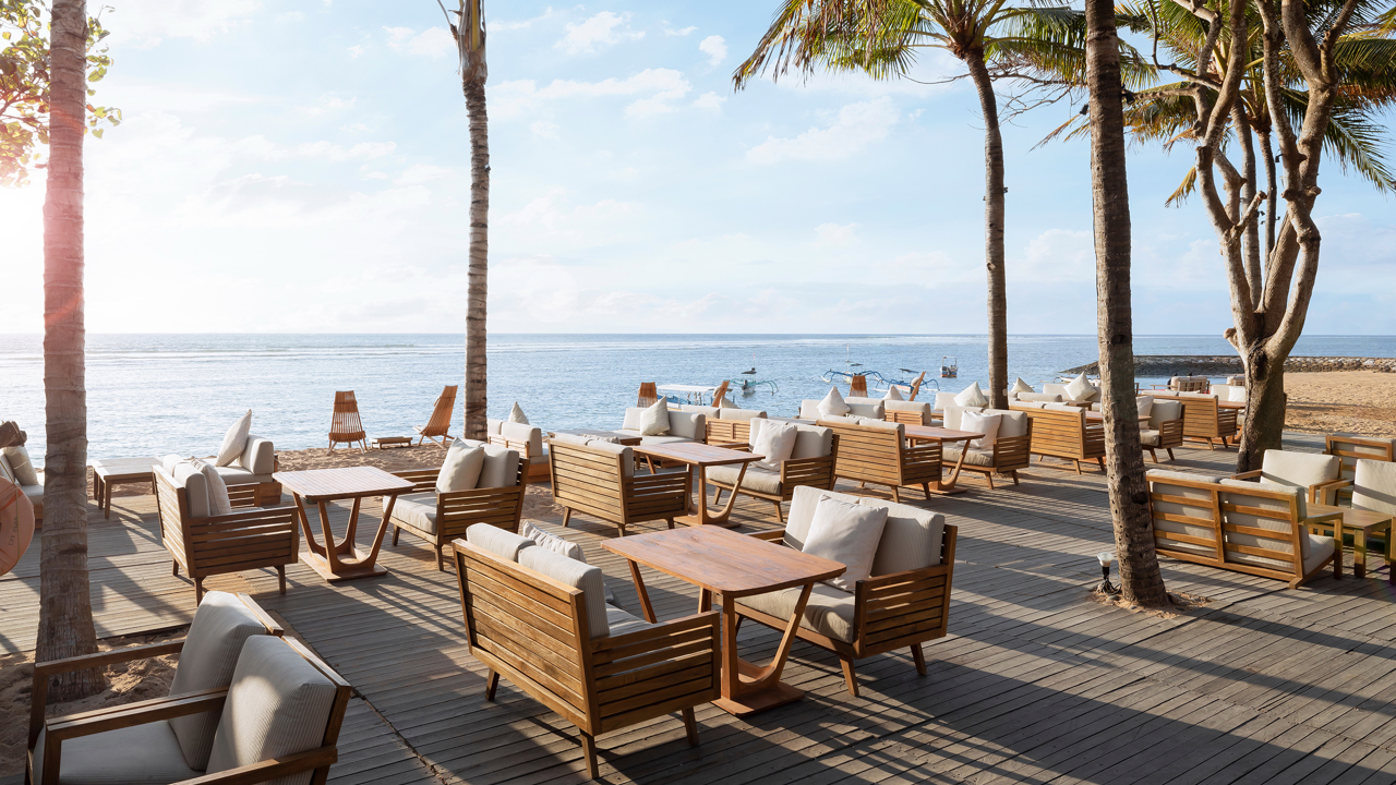 bali - sanur - sanur_segara village_beach_front_2022_beach_deck_lounge_01