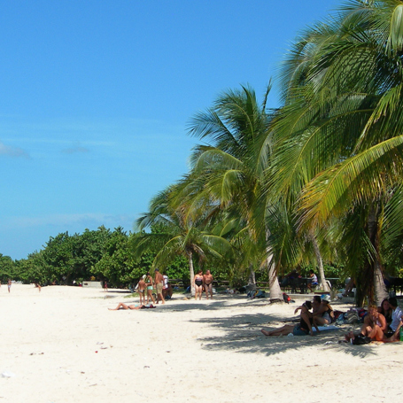 cuba - trinidad_strand_01