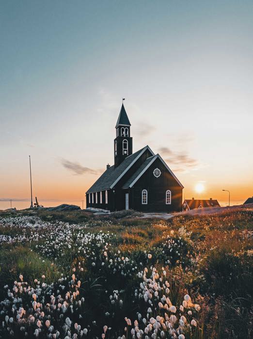 Groenland Zion Kirken Ilulissat Sommer Midnatssol 01 Cc