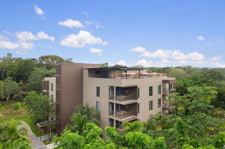 Botanica Osa Peninsular Exterior 4