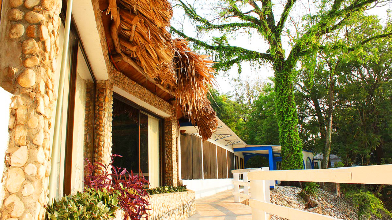 mexico - palenque - nututun_udenfor_02