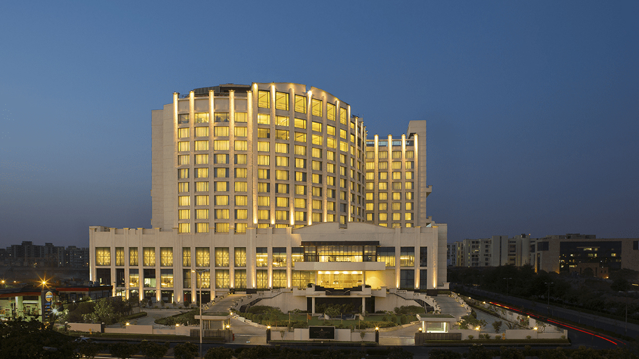 Welcomhotel Dwarka Exterior Dusk