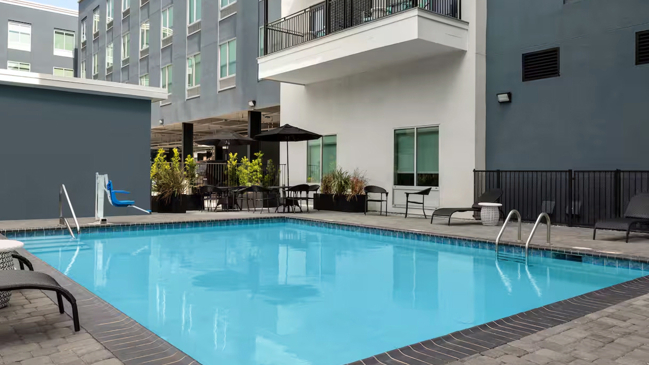 Hampton Inn New Orleans French Quarter Market Area 04
