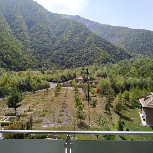 Sheki Park Hotel Balcony