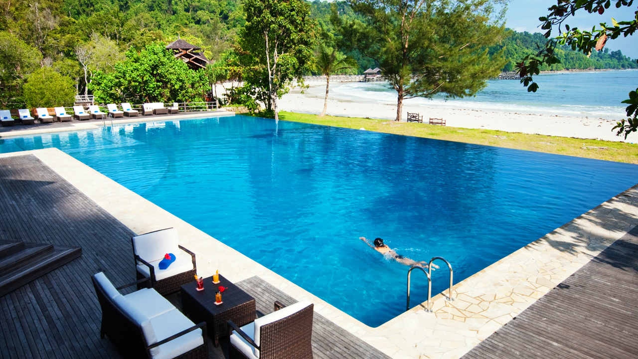 bunga raya island resort_pool_01