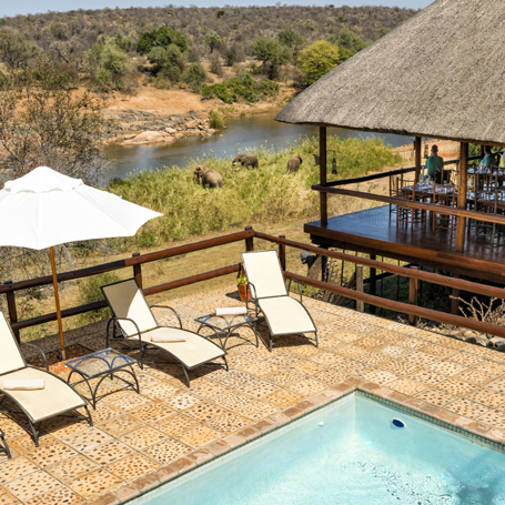Nyati Safari Lodge 15