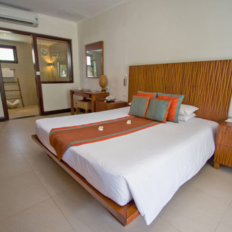 Gardenviewbungalowdouble Bedview2